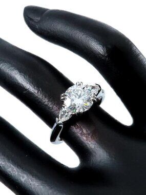 HARRY WINSTON Engagement Ring FULL SET